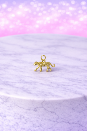 Charms Léopard Doré – Force Sauvage & Élégance Féline