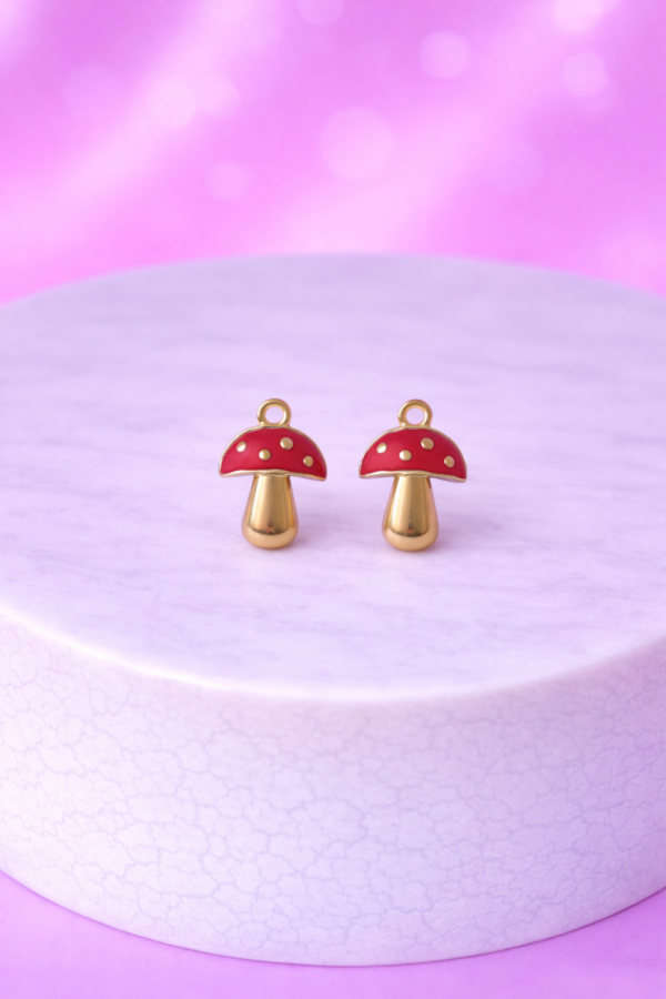 4f11bf0f-9c25-4ea3-9270-955024d6a597 Charms Champignon Enchanté – Esprit Nature & Fantaisie