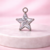 Charms Étoile Argentée – Brillance & Élégance