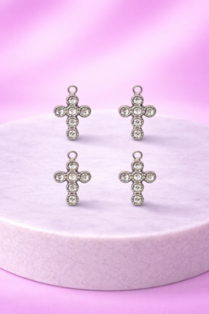 Charms Croix Divine Argentée – Porte-Bonheur Brillant