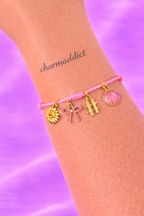 Bracelet Pré-fait Cordon Rose Charms Dorés – Enfant & Adulte