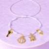 Bracelet Pré-fait Cordon Blanc Charms Dorés – Enfant & Adulte