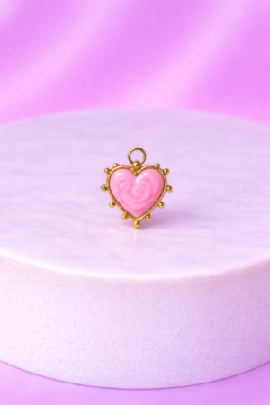 Charms Cœur Rosé Émaillé – Détail Doré au Style Romantique