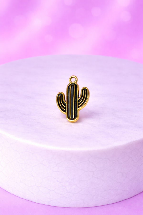 Charms Cactus Élancé Dorée – Breloque Nature & Aventure